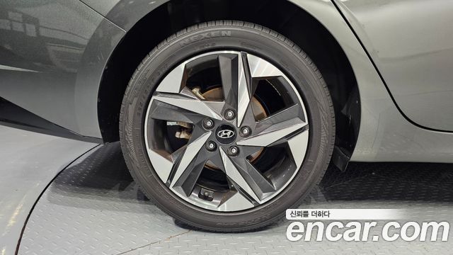 Hyundai Avante CN7 1.6 Inspiration - фото 4