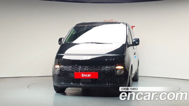 Hyundai Staria 4WD Tourer 11-Seater Modern - фото 2