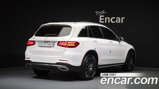 Mercedes-Benz GLC-Class X253 GLC300 4MATIC AMG Line - фото 1