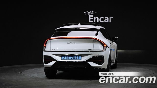 Kia EV6 Новый Long Range 4WD GT Line - фото 3