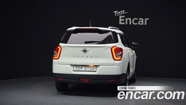 SsangYong Tivoli 1.6 IX 2WD - фото 3
