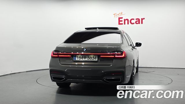 BMW 7-Series G11 730Ld xDrive M Sport - фото 3
