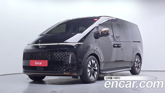 Hyundai Staria 4WD Lounge 9-Seater Inspiration - фото 0
