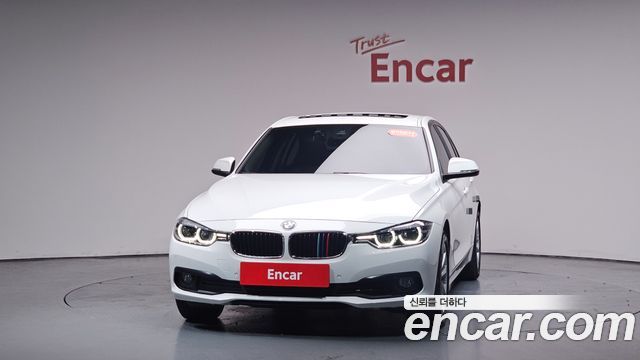 BMW 3-Series F30 320d - фото 1
