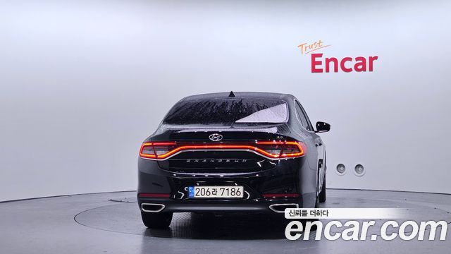 Hyundai Grandeur IG 3.0 Exclusive Special - фото 2