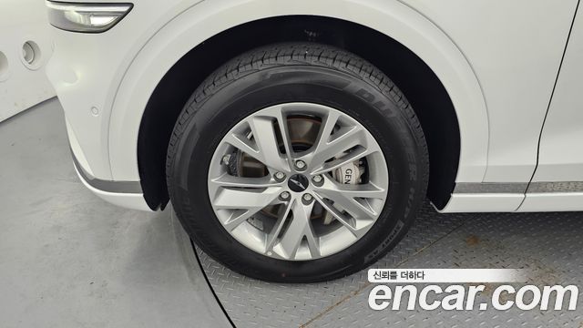 Genesis GV70 2.5T Gasoline AWD - фото 4