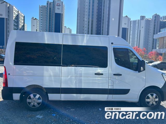 Renault Samsung Master 2.3 13-Seater - фото 3
