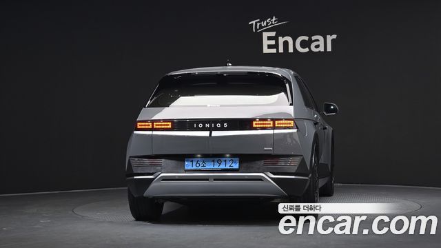 Hyundai Ioniq5 Long Range AWD E-Lite - фото 3