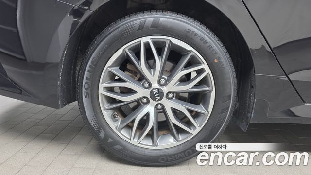 Kia K5 3-го поколения 2.0 LPI(Renter car) Trandy - фото 3