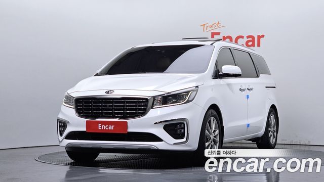 Kia Carnival Новый Gasoline 9-Seater Noblesse Special - фото 0