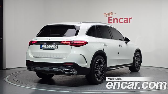 Mercedes-Benz GLC-Class X254 GLC300 4MATIC AMG Line - фото 1