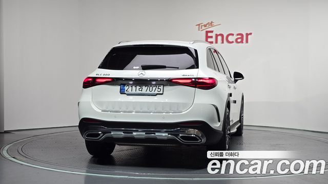 Mercedes-Benz GLC-Class X254 GLC300 4MATIC AMG Line - фото 3