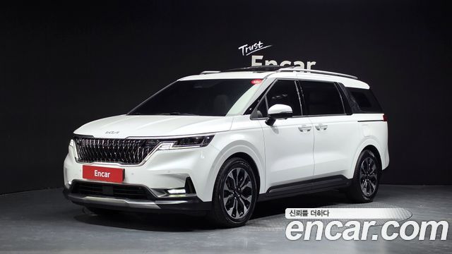 Kia Carnival 4-го поколения 7-Seater Signature - фото 0