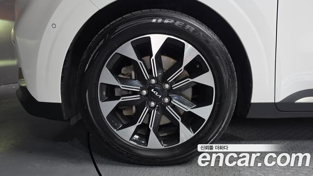 Kia Carnival 4-го поколения 7-Seater Signature - фото 4