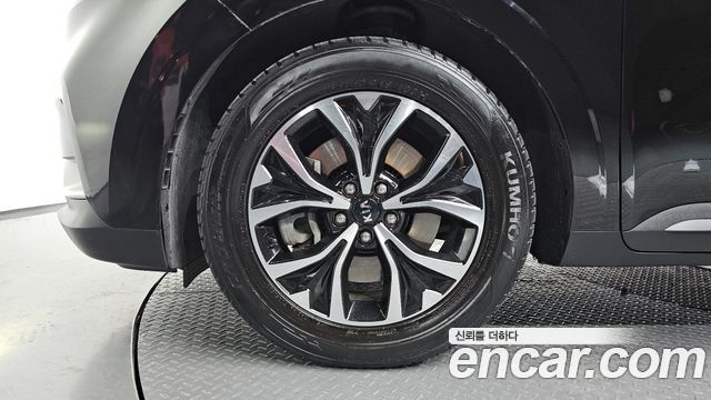 Kia Carnival 4-го поколения 9-Seater Prestige - фото 4