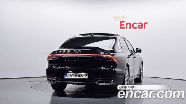 Hyundai Grandeur Новый IG 2.5 Calligraphy - фото 2