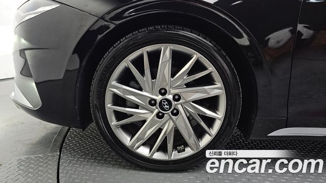 Hyundai Grandeur Новый IG 2.5 Calligraphy - фото 3