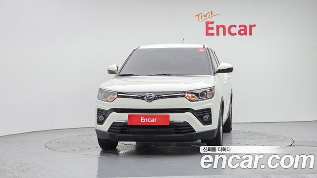 SsangYong Tivoli Gasoline 1.5 2WD V1 - фото 2