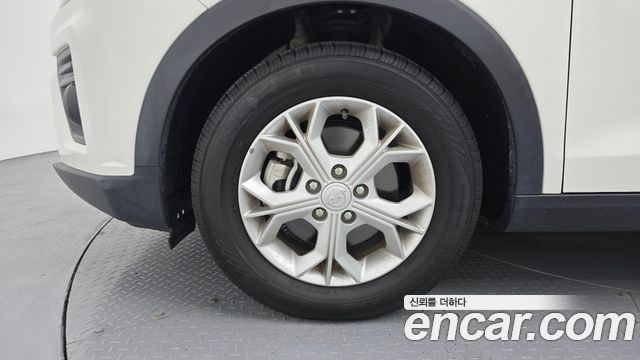 SsangYong Tivoli Gasoline 1.5 2WD V1 - фото 4