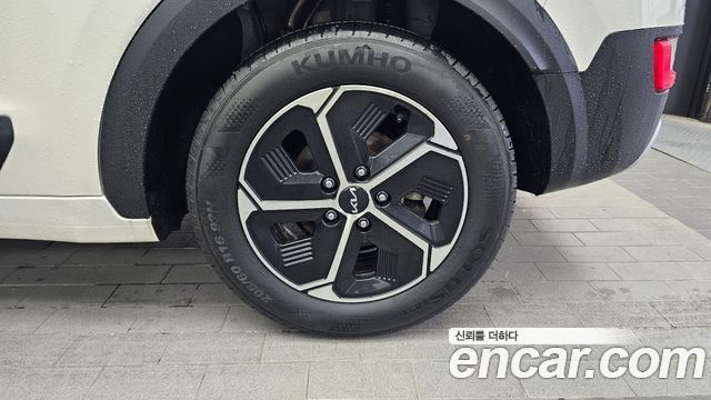 Kia Niro Совершенно новый Trendy - фото 4