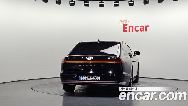 Hyundai Grandeur GN7, гибрид Exclusive - фото 3