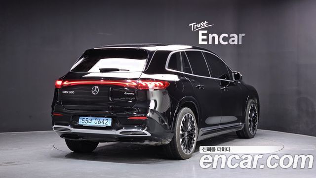 Mercedes-Benz EQS SUV EQS580 4MATIC - фото 0