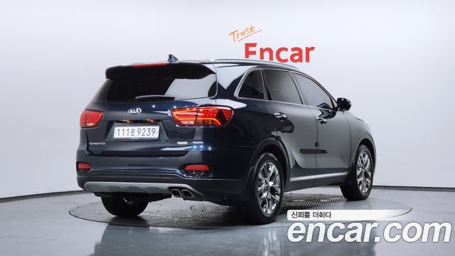 Kia Sorento Новый Diesel 2.2 2WD Master Special - фото 1