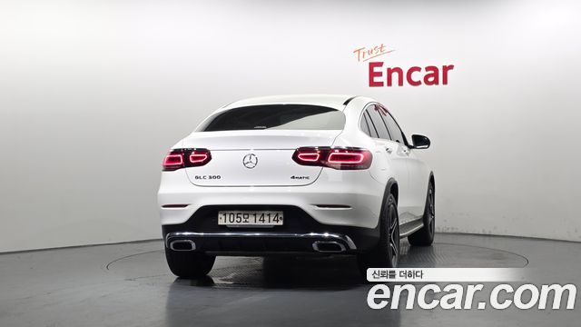Mercedes-Benz GLC-Class X253 GLC300 4MATIC Premium Coupe - фото 3