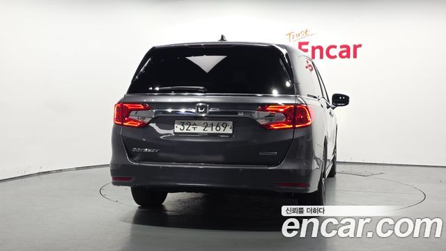 Honda Odyssey 3.5 5th - фото 3