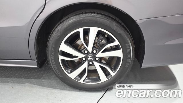 Honda Odyssey 3.5 5th - фото 4