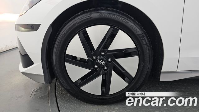 Hyundai Ioniq6 Long Range Exclusive + - фото 4