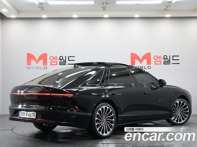 Hyundai Grandeur GN7, гибрид Calligraphy - фото 3