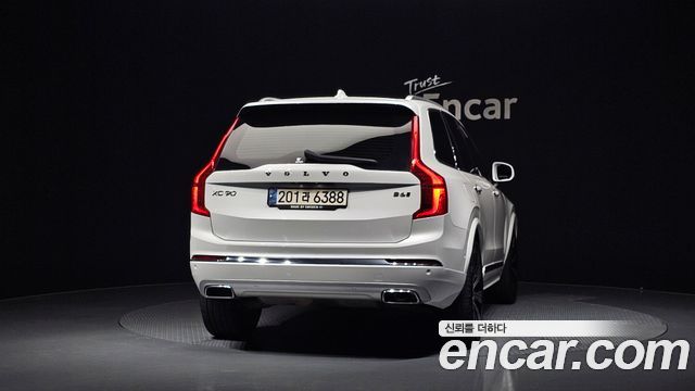 Volvo XC90 2-го поколения B6 Inscription - фото 3
