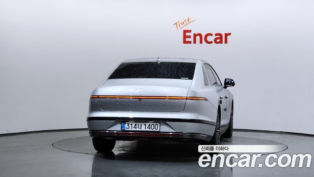 Hyundai Grandeur GN7 2,5 Gasoline 2WD Calligraphy - фото 3