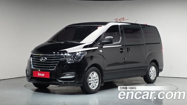 Hyundai Starex Новый Van 3-Seater Smart - фото 0