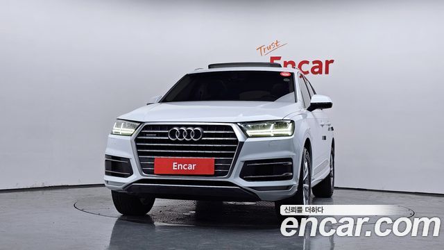 Audi Q7 45 TFSI Quattro - фото 2