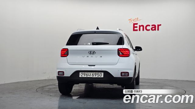 Hyundai Venue 1.6 Flux - фото 3