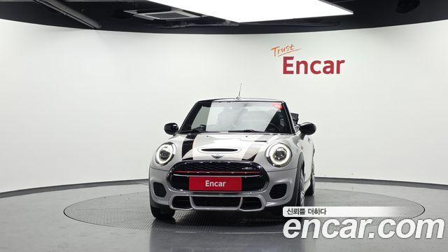 Mini Cooper Convertible JCW 3rd - фото 2