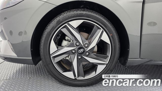 Hyundai Avante CN7 1.6 Inspiration - фото 3