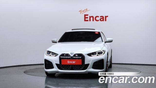 BMW i4 eDrive40 M Sports Pro - фото 2