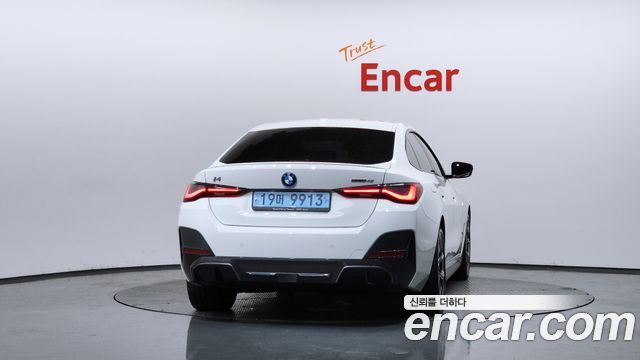 BMW i4 eDrive40 M Sports Pro - фото 3