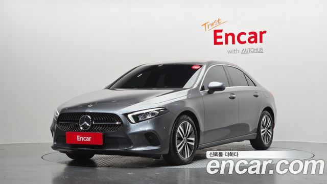 Mercedes-Benz A-Class W177 A220 Sedan - фото 0