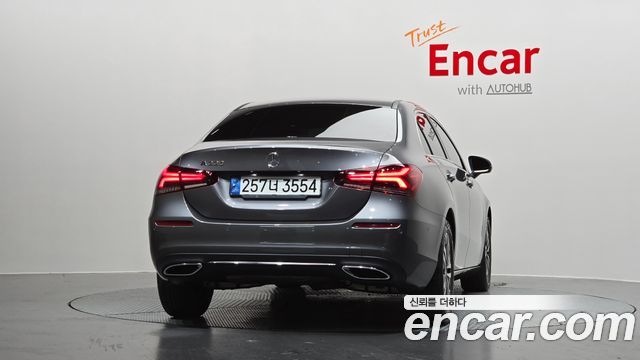 Mercedes-Benz A-Class W177 A220 Sedan - фото 3