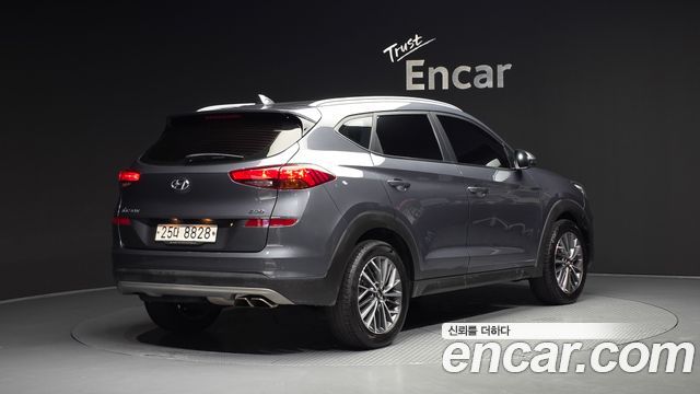 Hyundai Tucson Совершенно новый Diesel 2.0 2WD Premium - фото 1