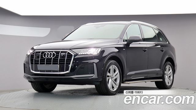 Audi Q7 45 TDI Quattro Premium - фото 0