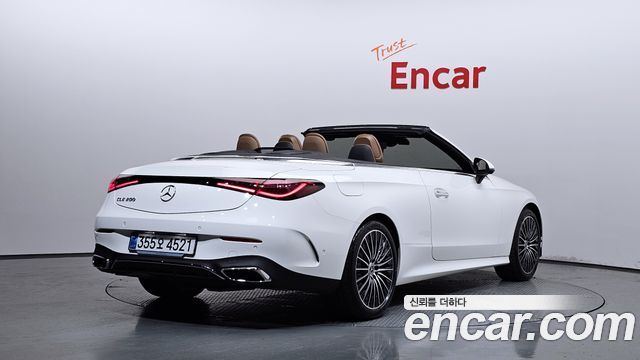 Mercedes-Benz CLE-Class C236 CLE200 Cabriolet - фото 1