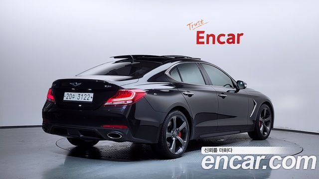 Genesis G70 3.3T Sport Prestige - фото 1