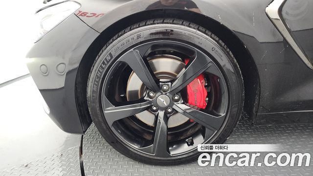 Genesis G70 3.3T Sport Prestige - фото 4