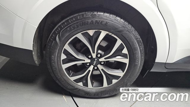 Kia Carnival 4-го поколения 9-Seater Prestige - фото 4