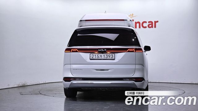 Kia Carnival 4-го поколения Gasoline 4-Seater Hi-Limousine Signature - фото 3